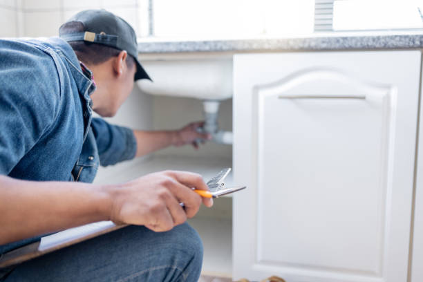 Best Emergency Plumbing Repair  in Mastic Beach, NY